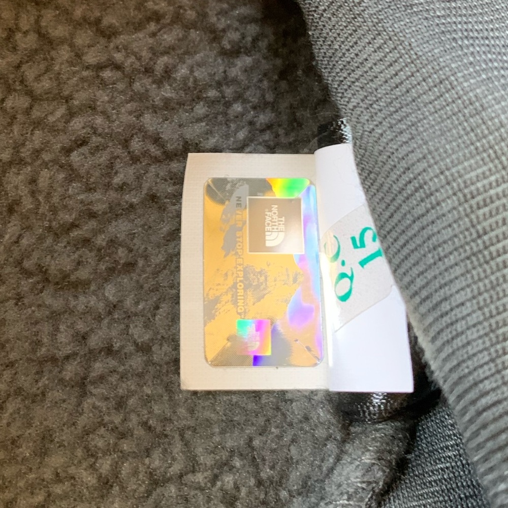 The North Face Women’s Gemma Fleece Jacket RTO - Picture 8 of 8